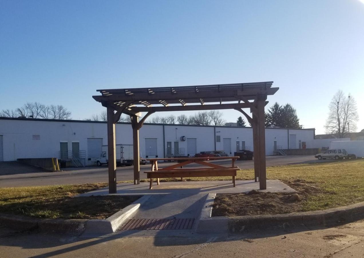 Rodeway Inn Urbana Champaign University Area Екстериор снимка