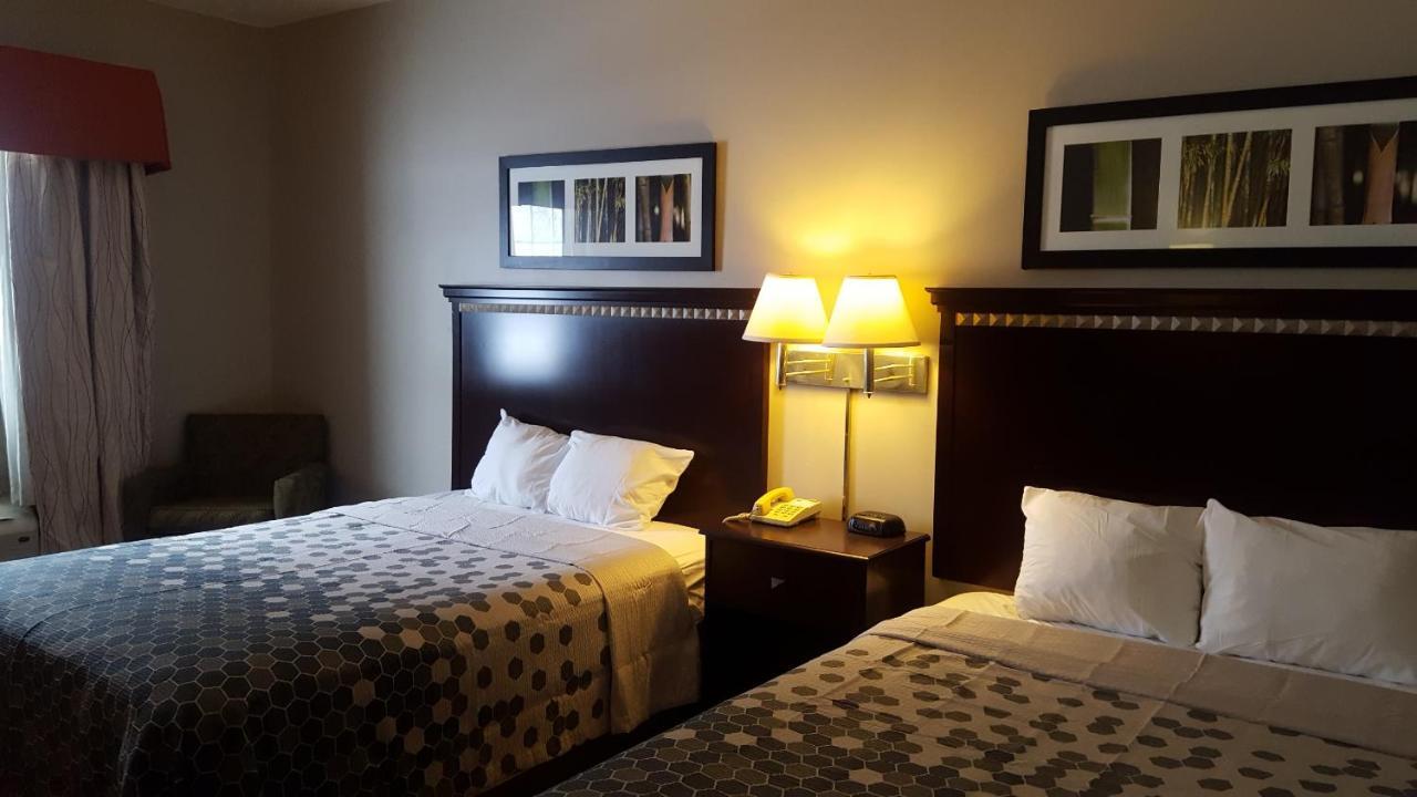 Rodeway Inn Urbana Champaign University Area Екстериор снимка