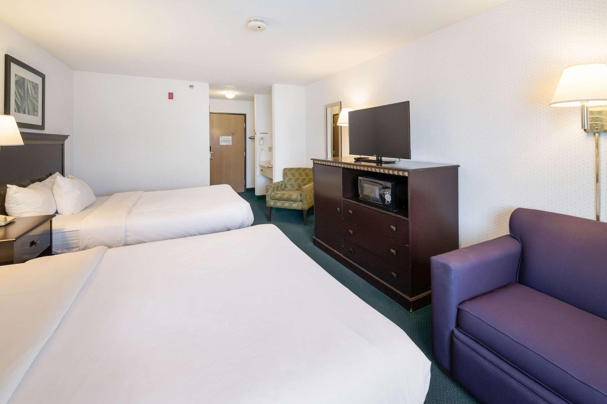 Rodeway Inn Urbana Champaign University Area Екстериор снимка