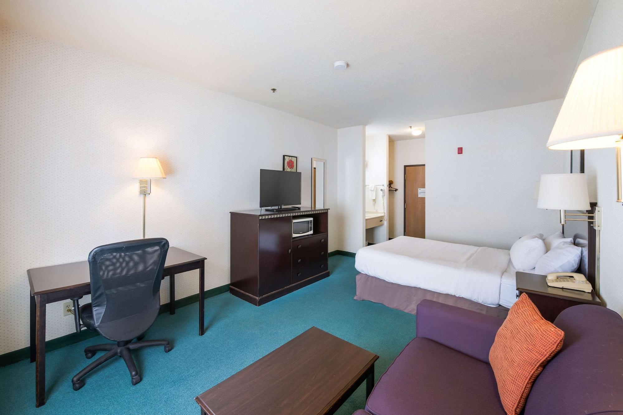 Rodeway Inn Urbana Champaign University Area Екстериор снимка